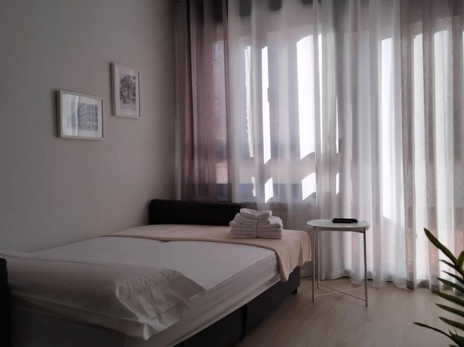 Apartamento a estrenar en ubicación inmejorable , con terraza y parking incluido Oviedo Exterior foto