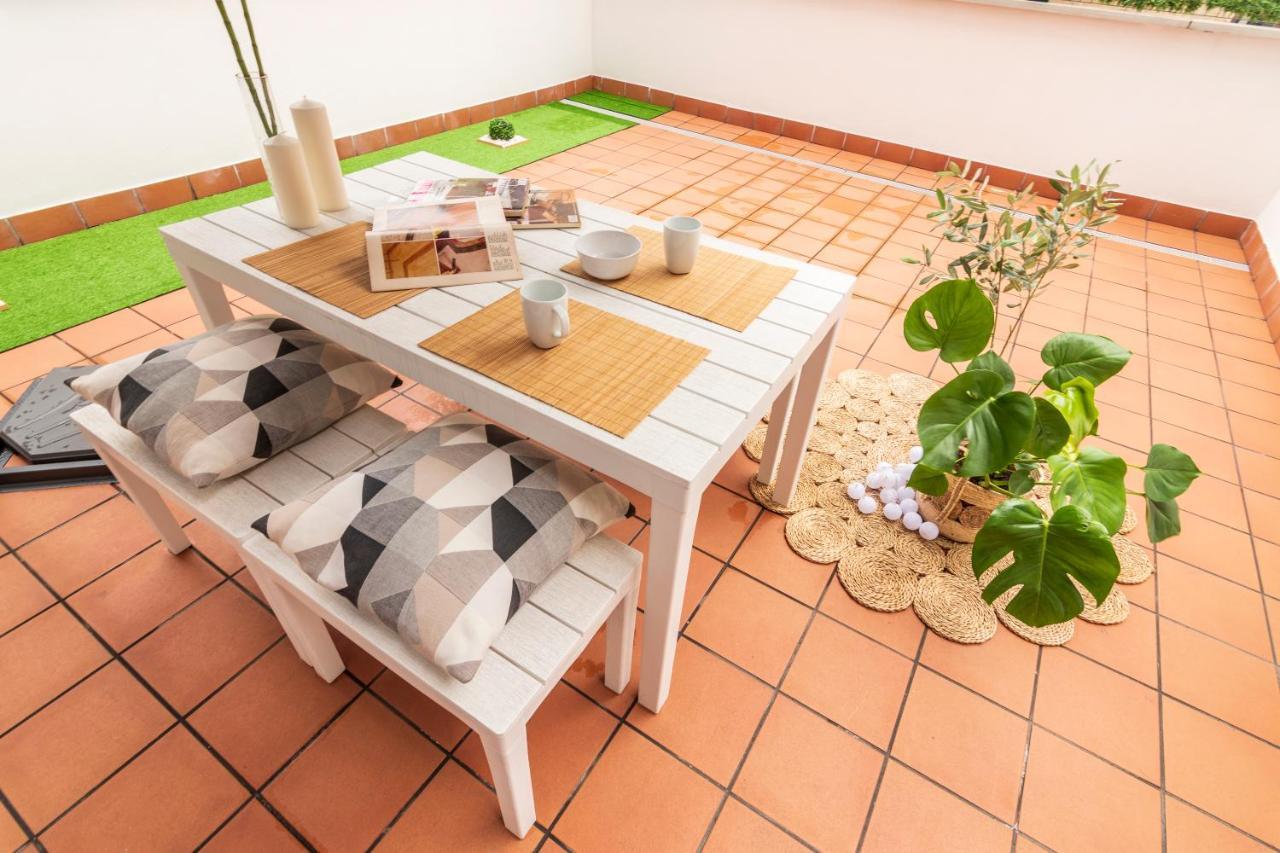 Apartamento a estrenar en ubicación inmejorable , con terraza y parking incluido Oviedo Exterior foto