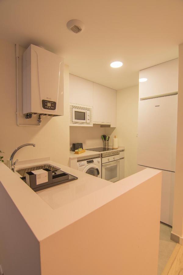 Apartamento a estrenar en ubicación inmejorable , con terraza y parking incluido Oviedo Exterior foto